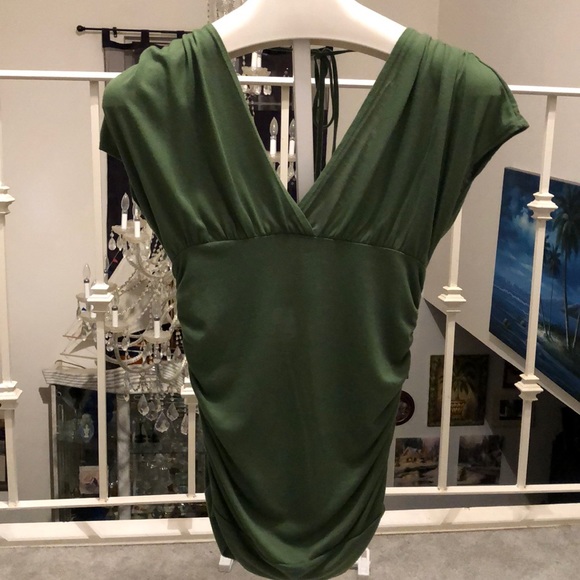 MKM Designs Tops - Gorgeous Green Shirt